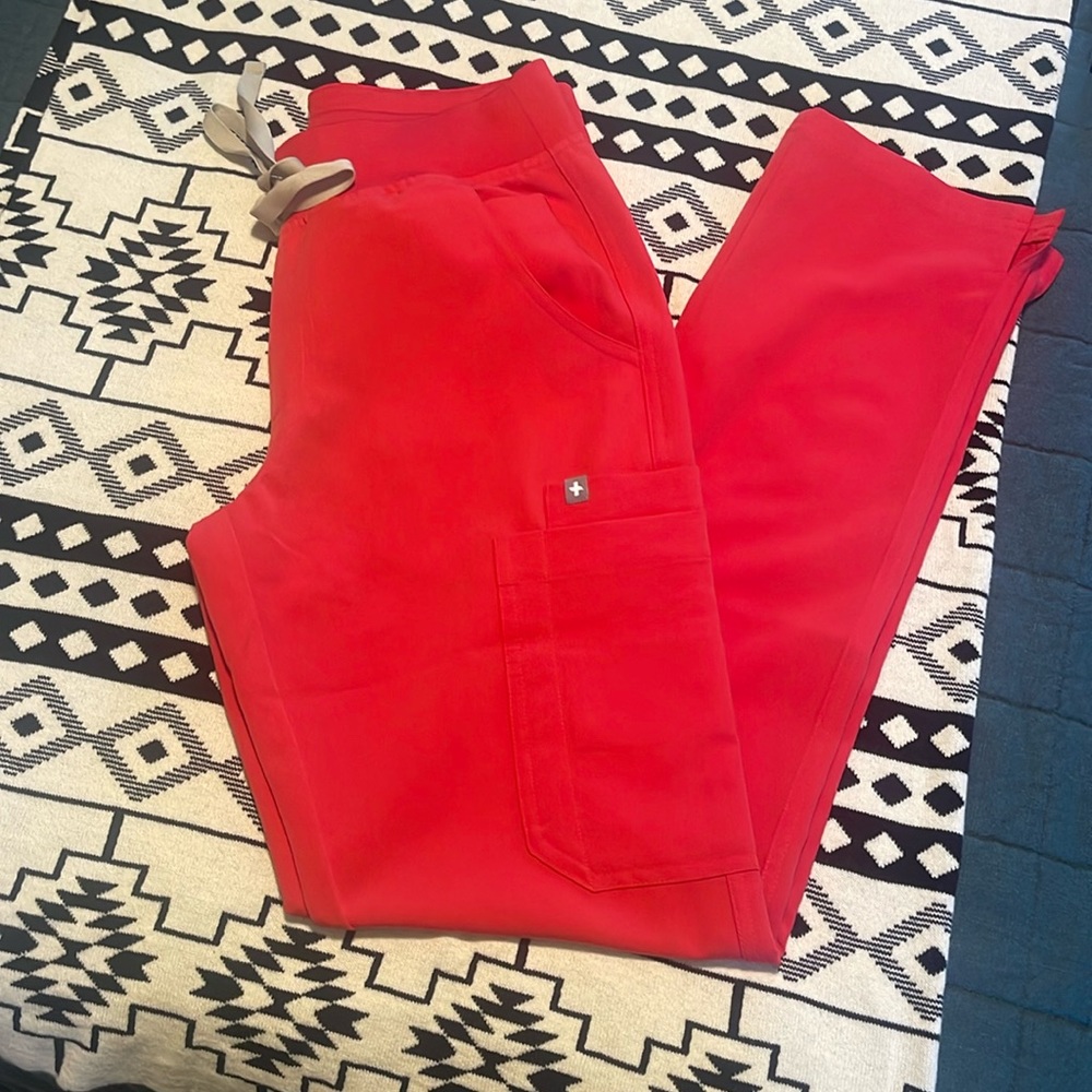 Figs scrubs pants